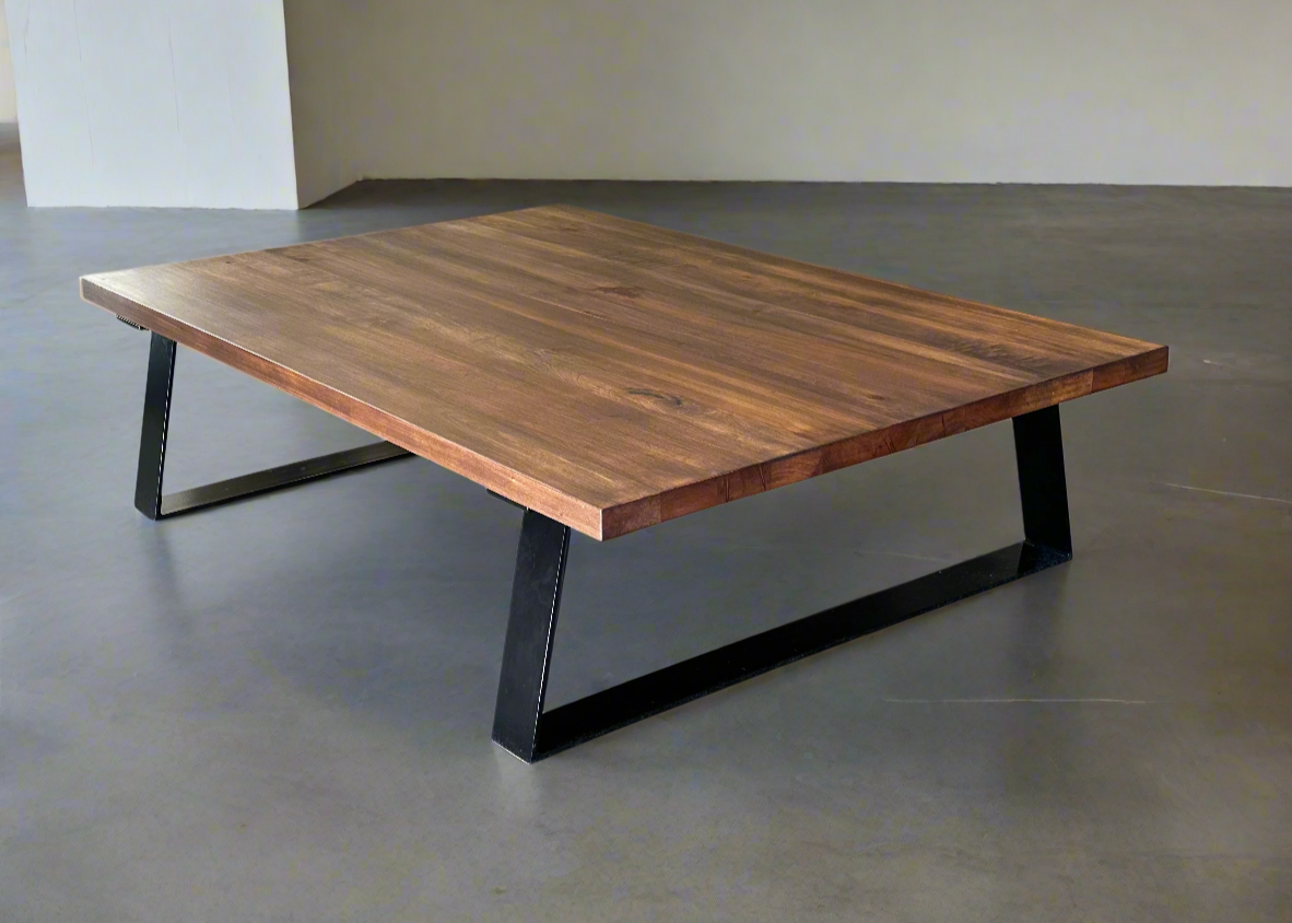 Grand Coffee Table